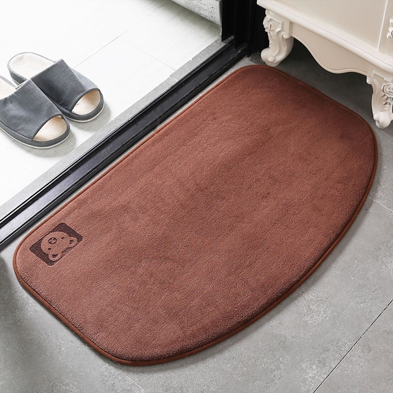 שטיח אמבטיה סופג נגד החלקה FACTORYX חום [קטן - 31 על 49 ס"מ] 